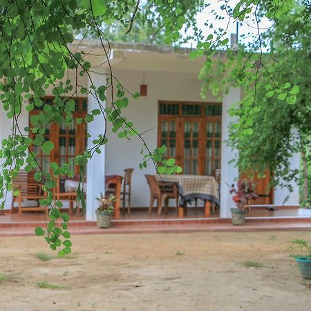 Sigiri Lion Villa Sigiriya Exterior photo