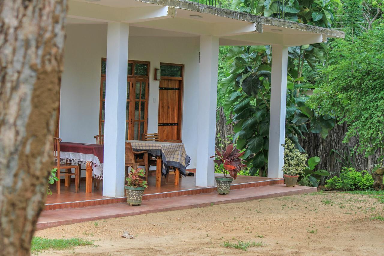 Sigiri Lion Villa Sigiriya Exterior photo